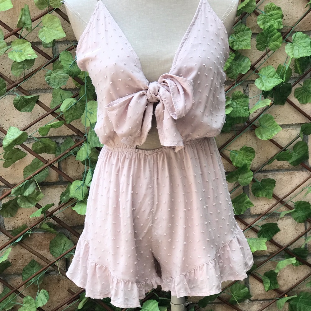 Abby rose romper ✨